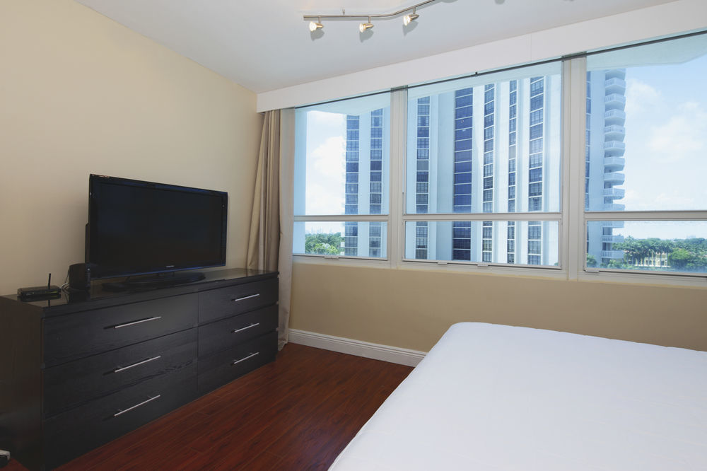 Castle Beach By New Point Miami Hotel Miami Beach Esterno foto